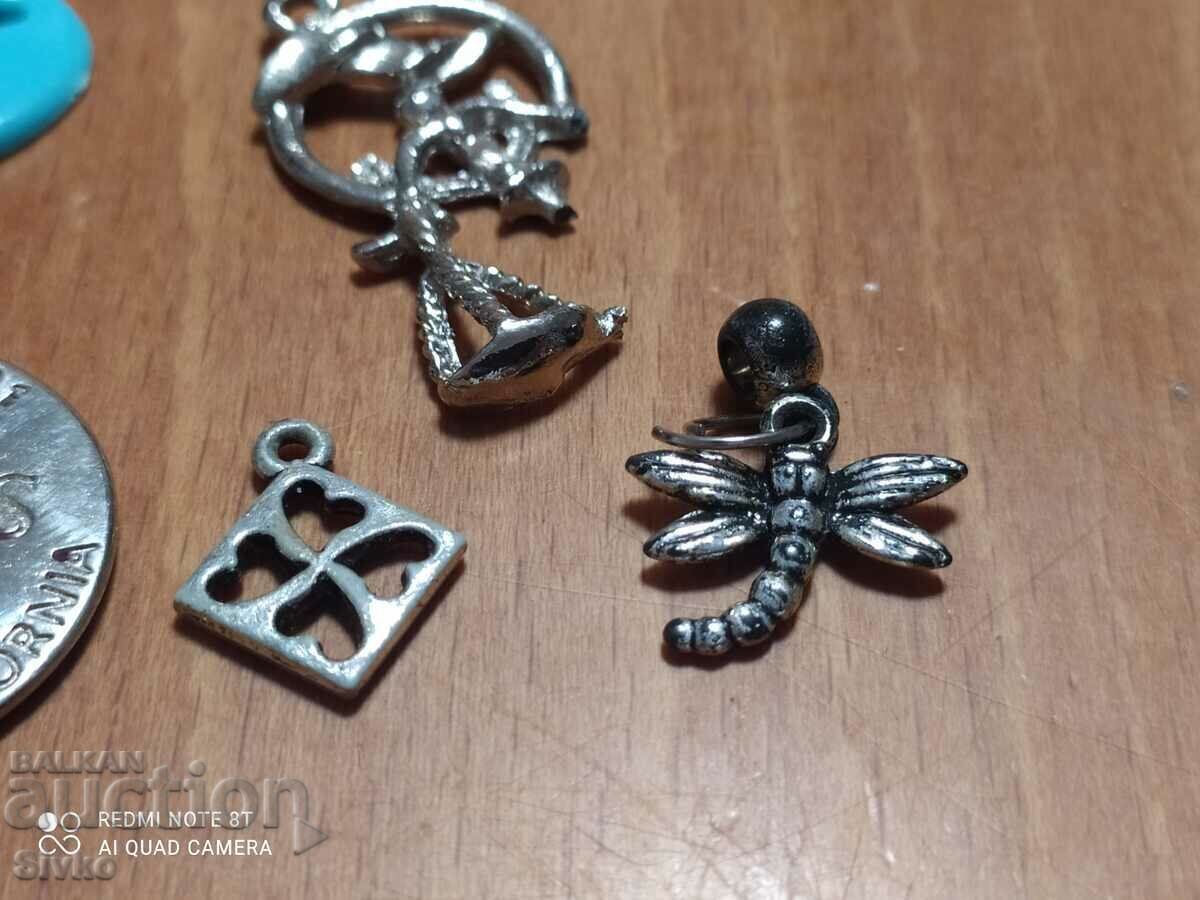 Pendants lot - 5