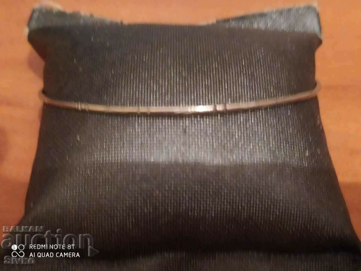 Bracelet with price 0.49 BGN | € 0.25 Bracelet with price 0.49 BGN | € 0.25