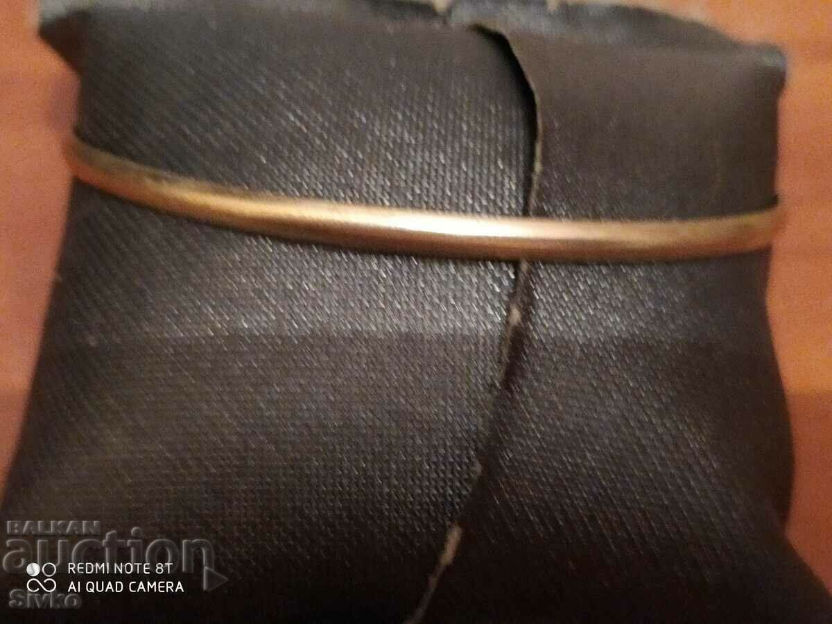 Bracelet with price 0.39 BGN | € 0.20