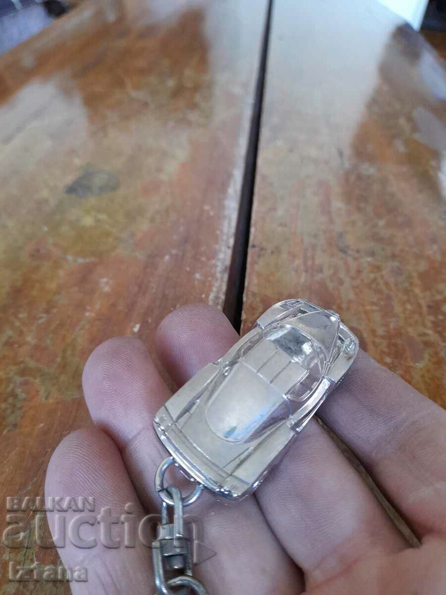 Old Ferrari keychain with price 16.00 BGN | € 8.18