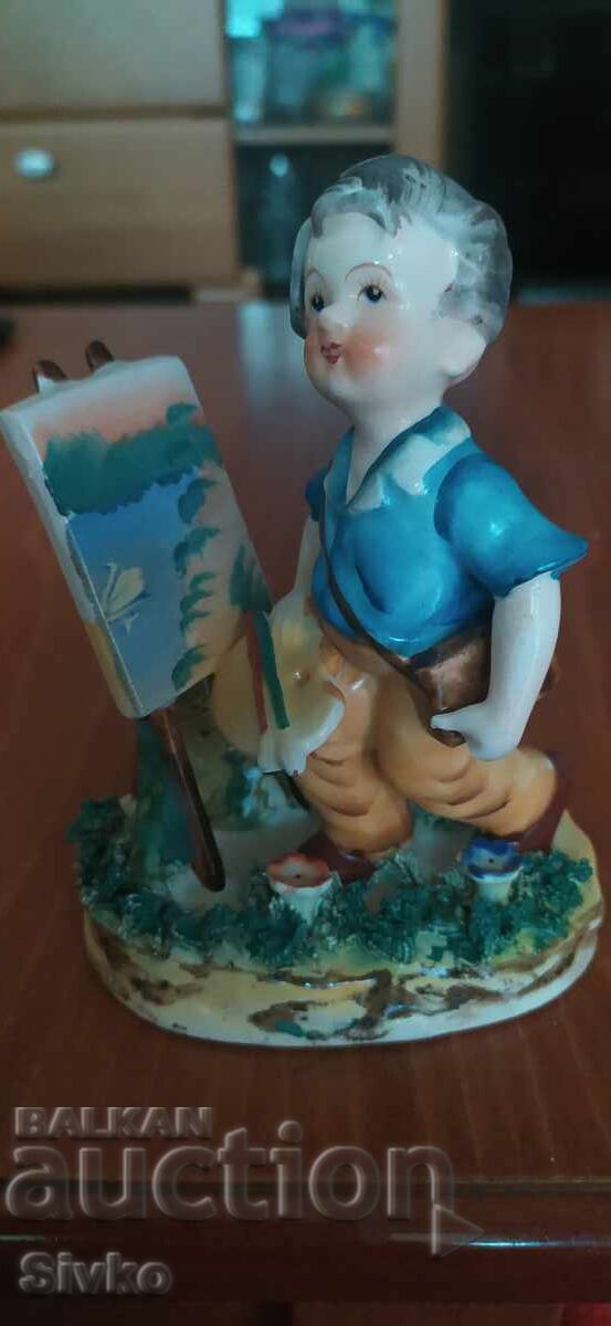 Figurine Artist Figurine Artist