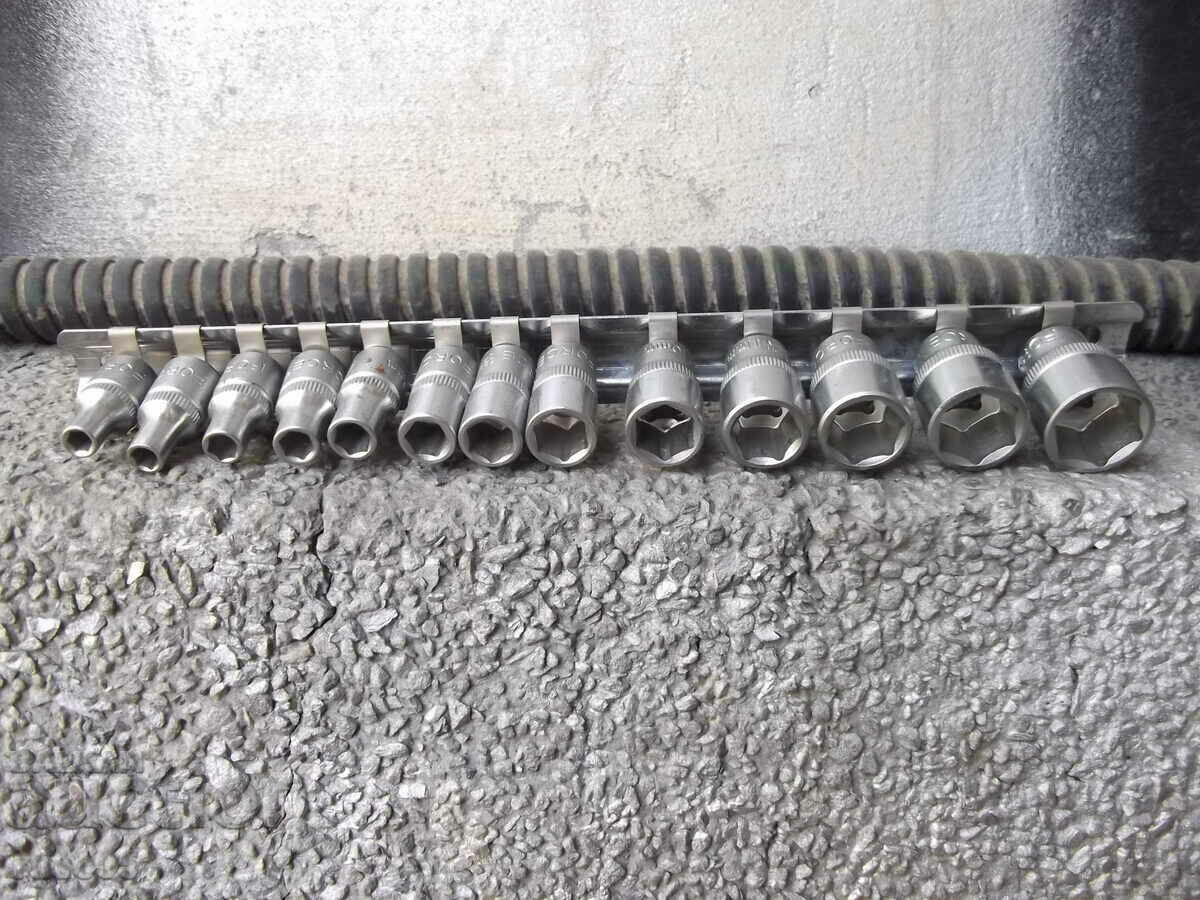 Inserts internal hexagon "FORCE" 1/4" 4-14mm 13 parts new with price 15.00 BGN | € 7.67