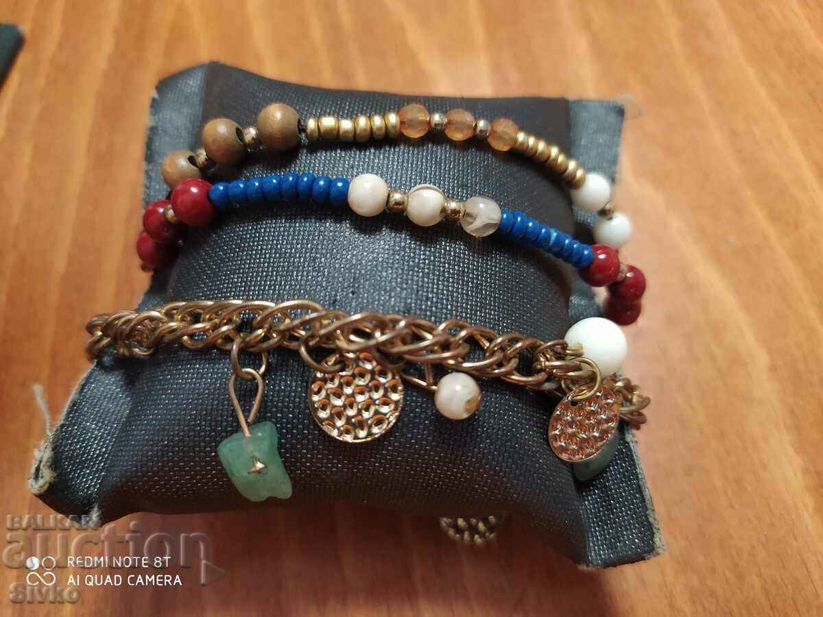 Hryvnia lot of various natural and metal items Hryvnia lot of various natural and metal items