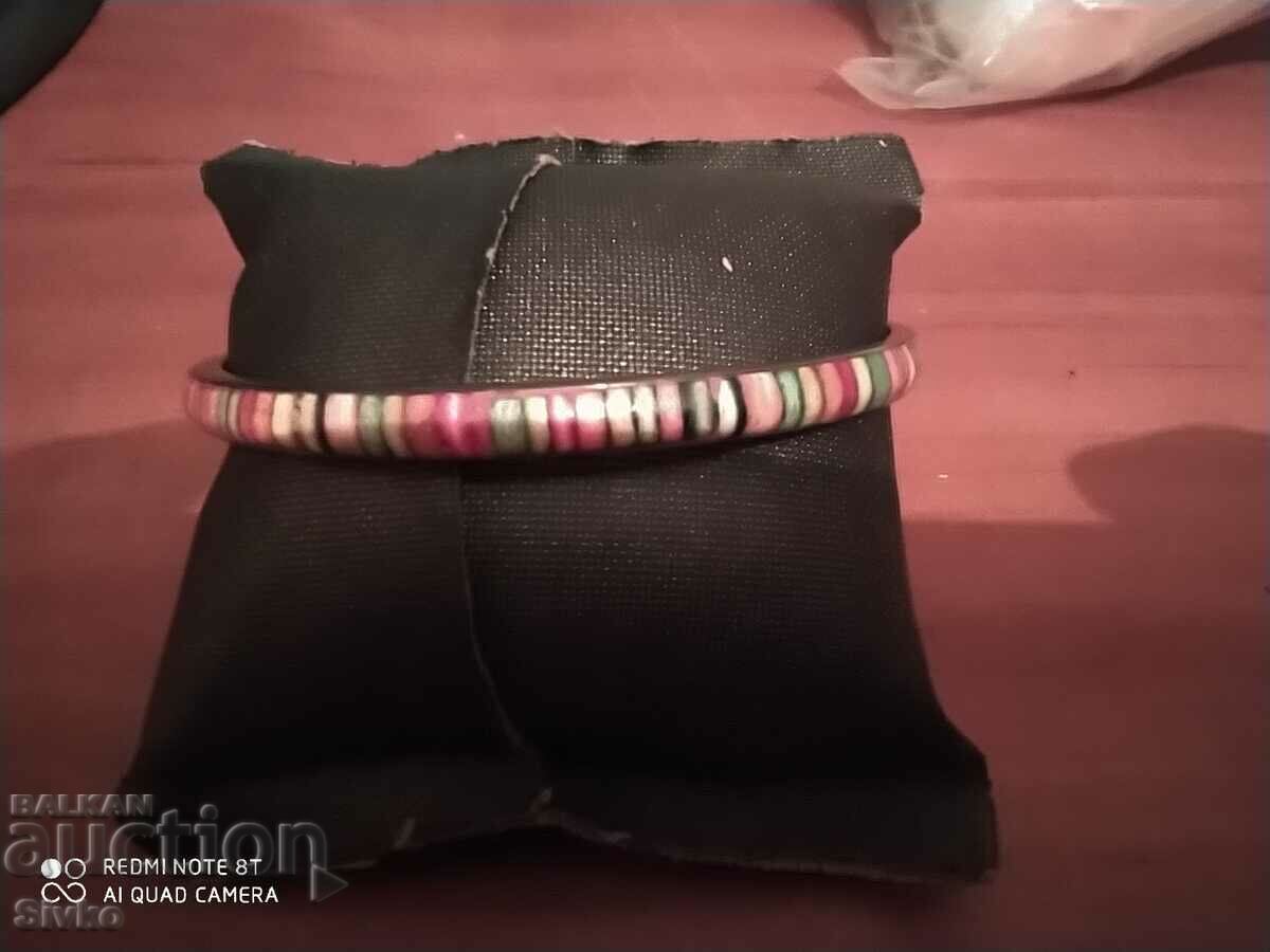 Colorful Brass Hryvnia with price 1.59 BGN | € 0.81 Colorful Brass Hryvnia with price 1.59 BGN | € 0.81