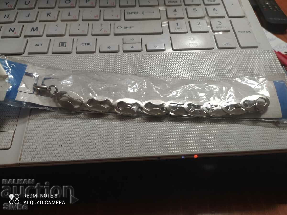 New metal bracelet New metal bracelet