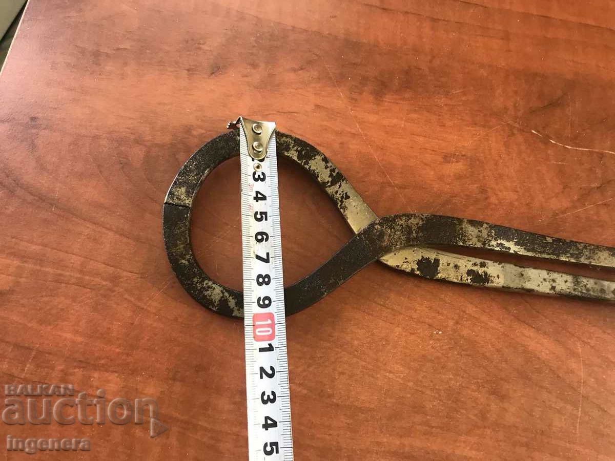 Delivery of SCREW PLIERS OLD FORGED HORSE HORSE TOOL Delivery of SCREW PLIERS OLD FORGED HORSE HORSE TOOL