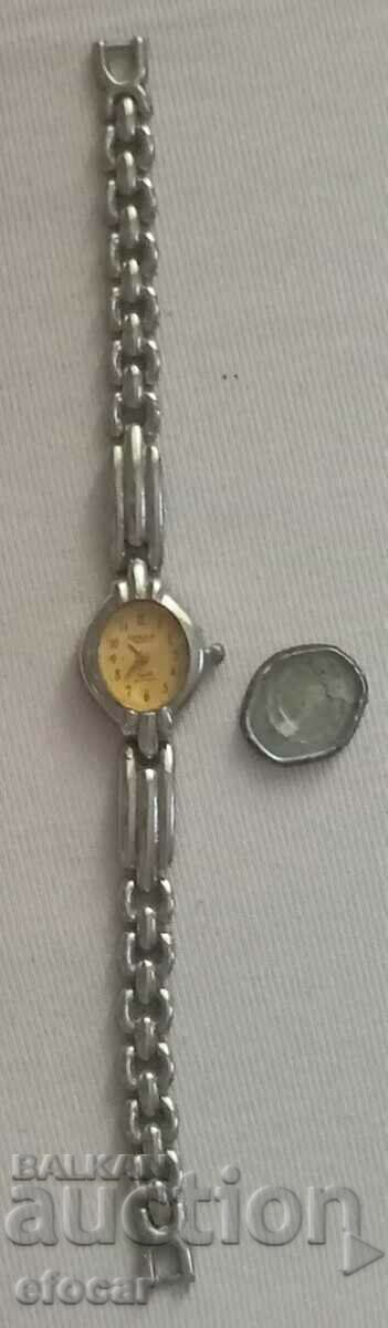 Auction  Omax women's watch