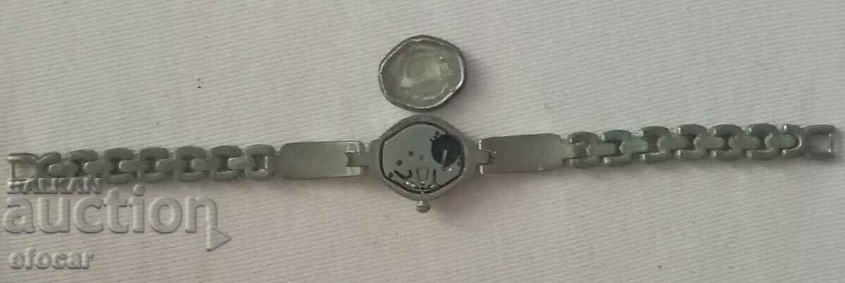 Delivery of Omax women's watch