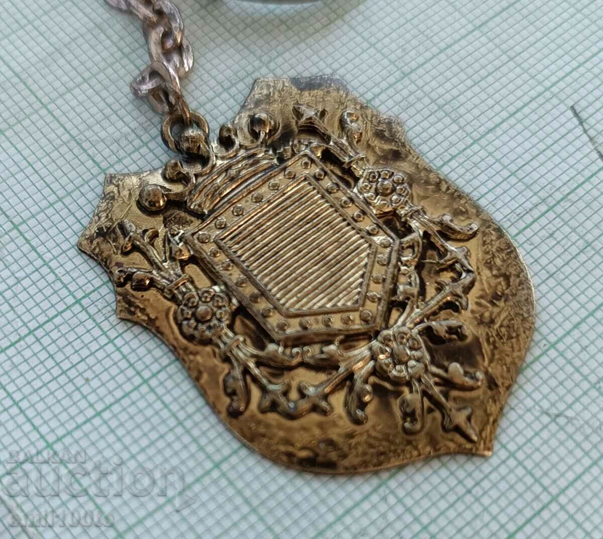 Auction Heraldry coat of arms keychain Auction Heraldry coat of arms keychain