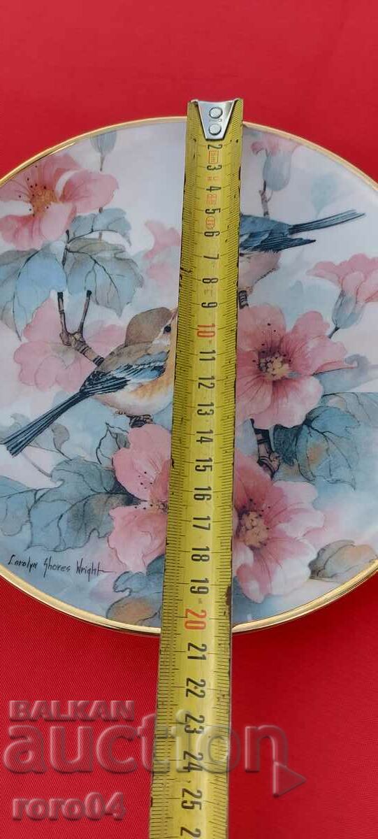 Аукцион КРАСИВА ПОРЦЕЛАНОВА ЧИНИЯ Аукцион КРАСИВА ПОРЦЕЛАНОВА ЧИНИЯ