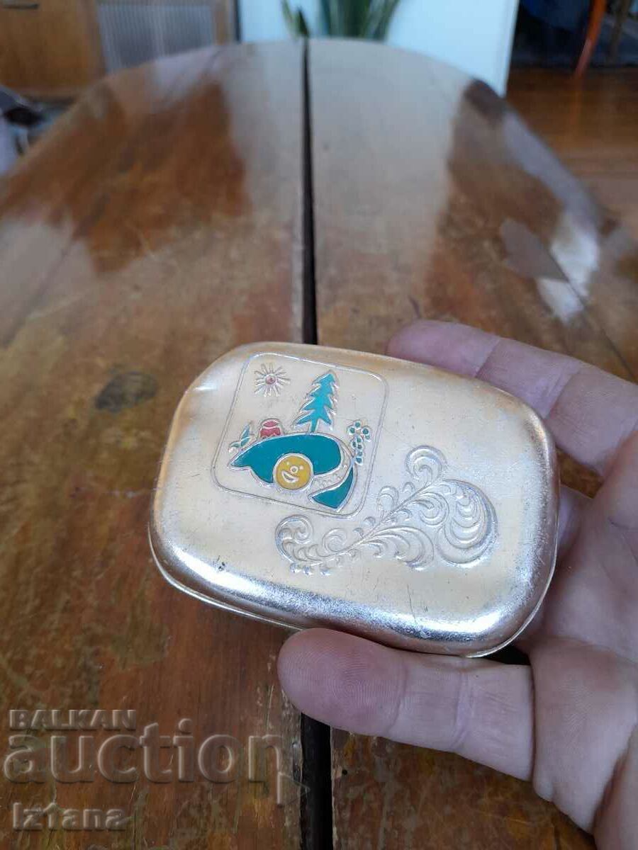 Old soap dish with price 8.00 BGN | € 4.09 Old soap dish with price 8.00 BGN | € 4.09