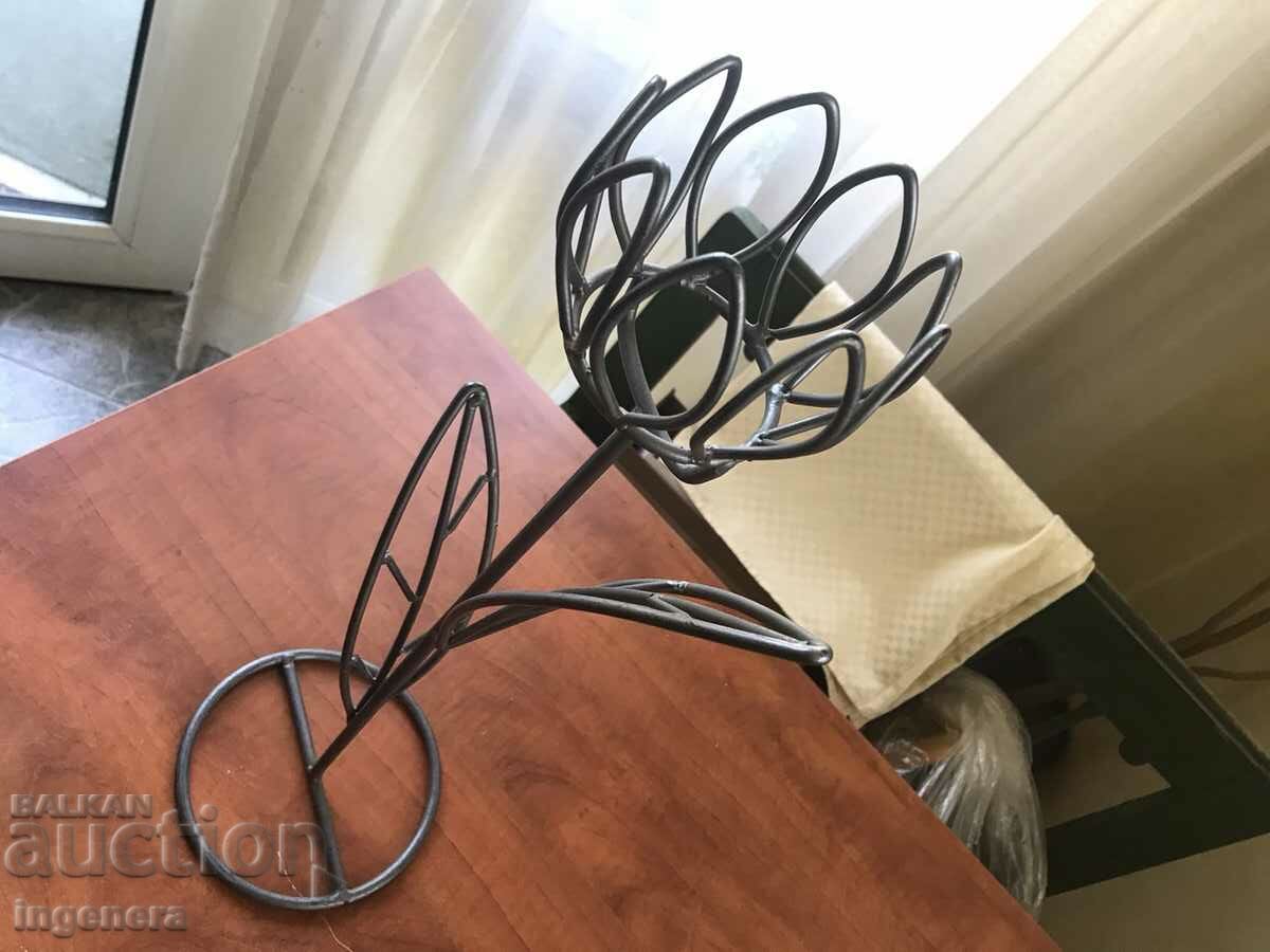 Auction  CANDLESTICK WROUGHT IRON METAL ANTIQUE TULIP