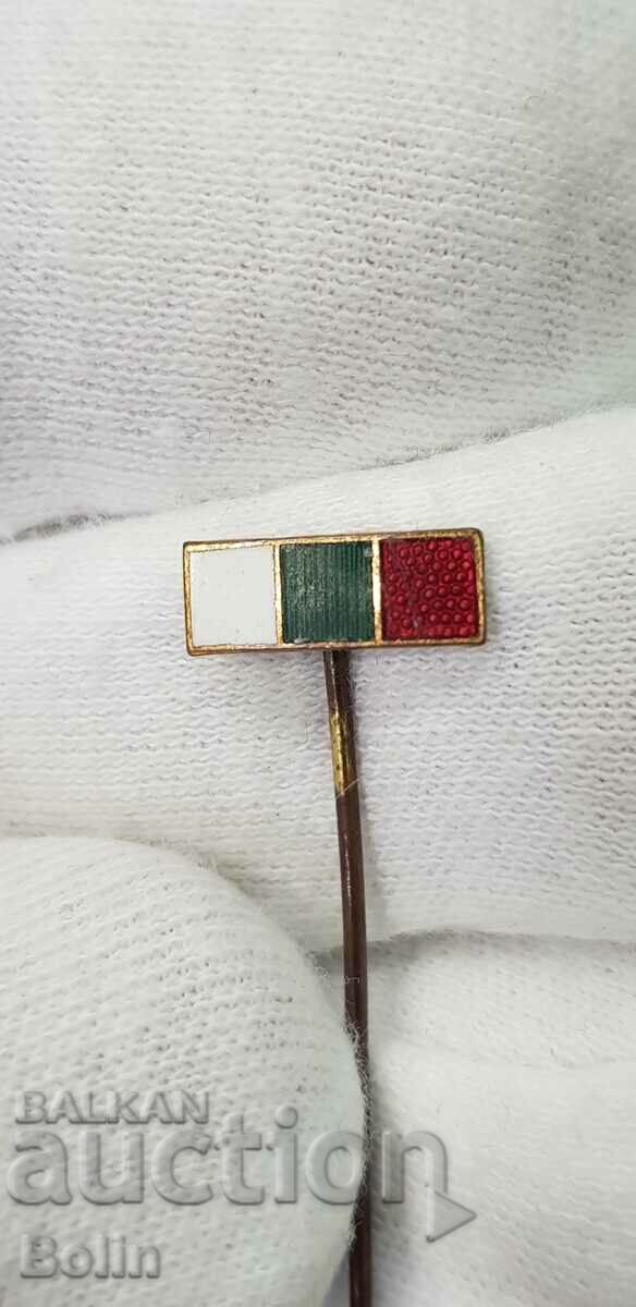 Rare royal badge with the Bulgarian flag