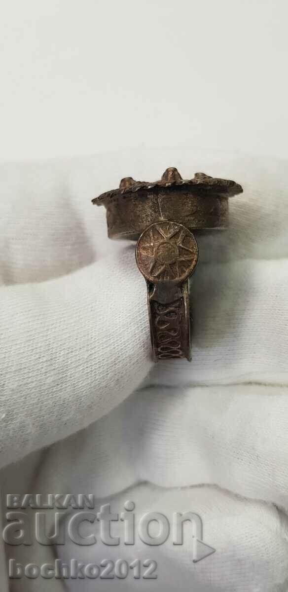 Bulgarian Revival Ring - 19th-20th century with price 65.00 BGN | € 33.23 Bulgarian Revival Ring - 19th-20th century with price 65.00 BGN | € 33.23