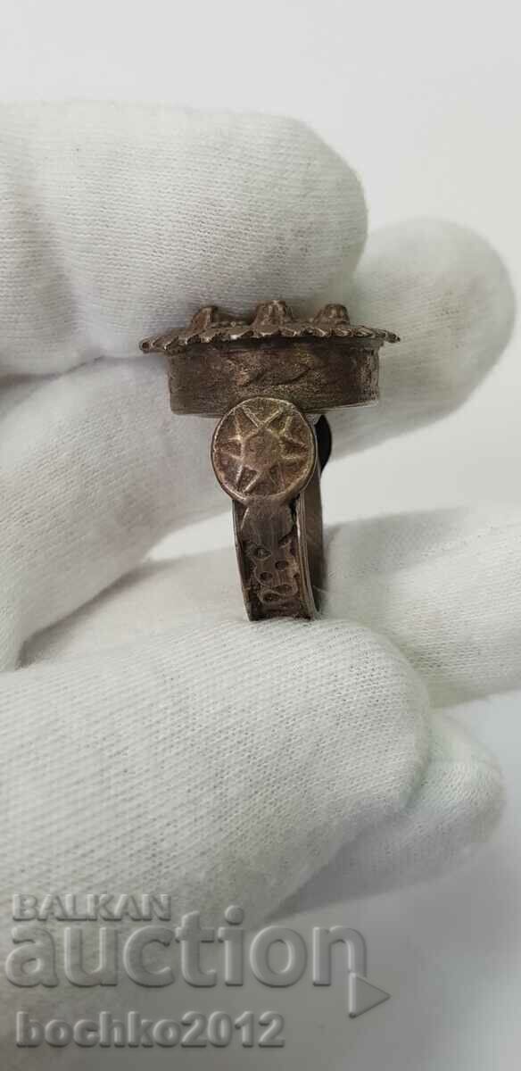 Auction Bulgarian Revival Ring - 19th-20th century Auction Bulgarian Revival Ring - 19th-20th century