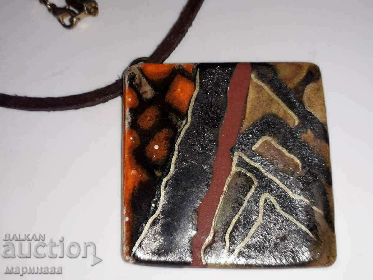 Auction  DESIGN. NECKLACE. AUSTRIA