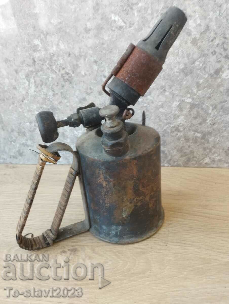 Стара бензинова лампа ,горелка -Австрия
