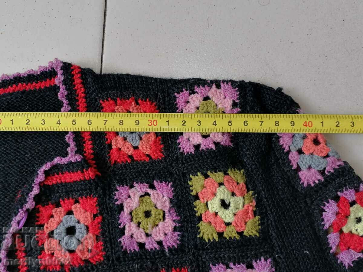 Женско елече, стар вълнен плетен елек плетка носия - 6 Женско елече, стар вълнен плетен елек плетка носия - 6