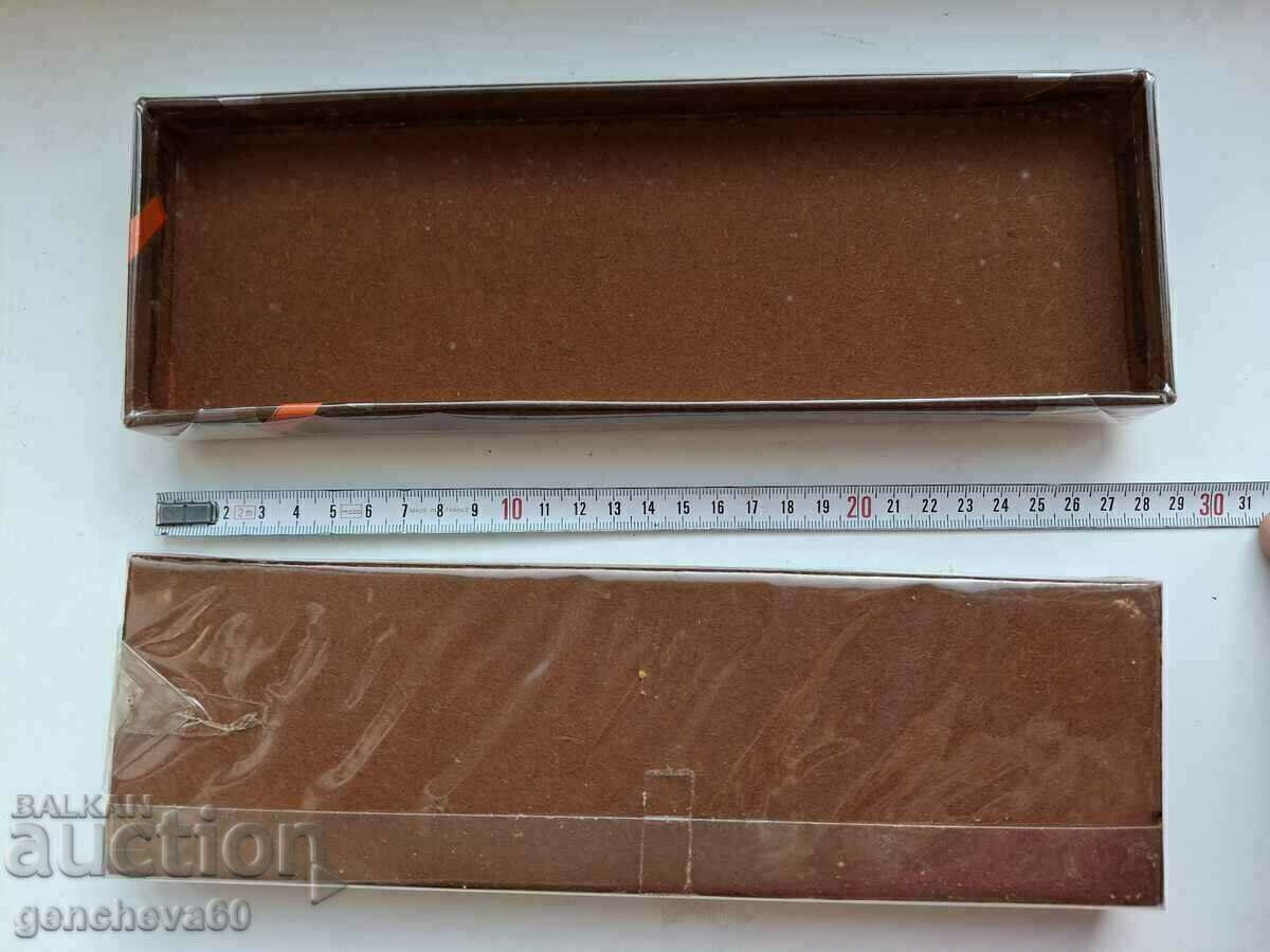 Υπέροχο σετ σούσι και διακόσμησης /αχρησιμοποίητο με τιμή 40.00 BGN | € 20.45 Υπέροχο σετ σούσι και διακόσμησης /αχρησιμοποίητο με τιμή 40.00 BGN | € 20.45