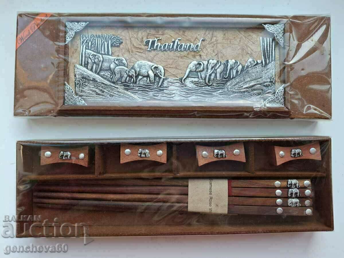 Wonderful sushi and decoration set/unopened