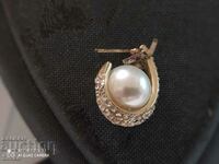 Zircon pearl earring