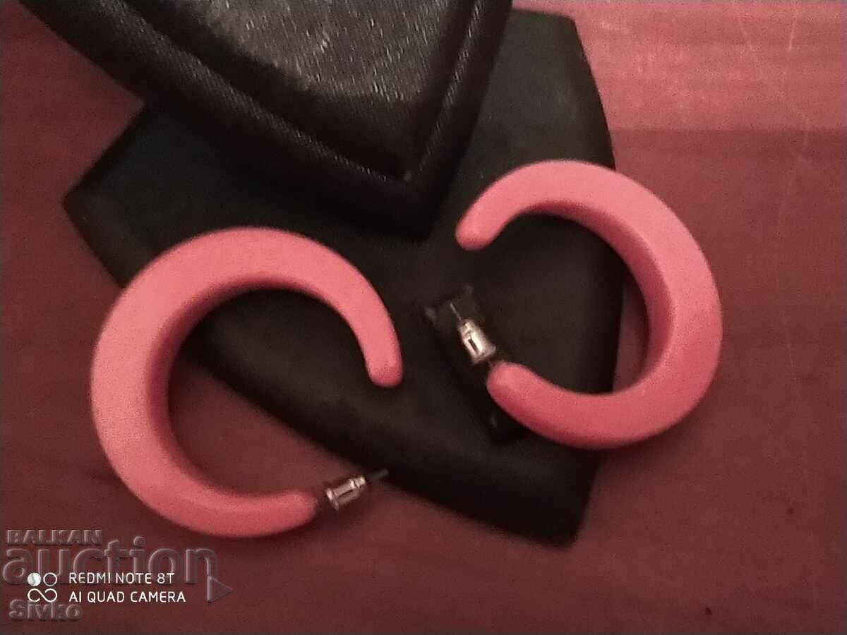 Coral Color Earrings with price 0.01 BGN | € 0.01 Coral Color Earrings with price 0.01 BGN | € 0.01