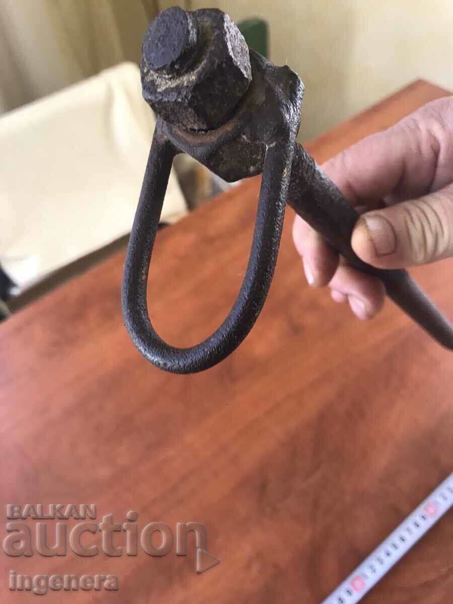 STAKE PEG FOR TYING HORSES AT PASTURE TOOL FORGED with price 17.00 BGN | € 8.69 STAKE PEG FOR TYING HORSES AT PASTURE TOOL FORGED with price 17.00 BGN | € 8.69