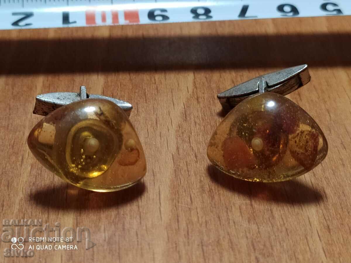 Buttons amber amber Buttons amber amber