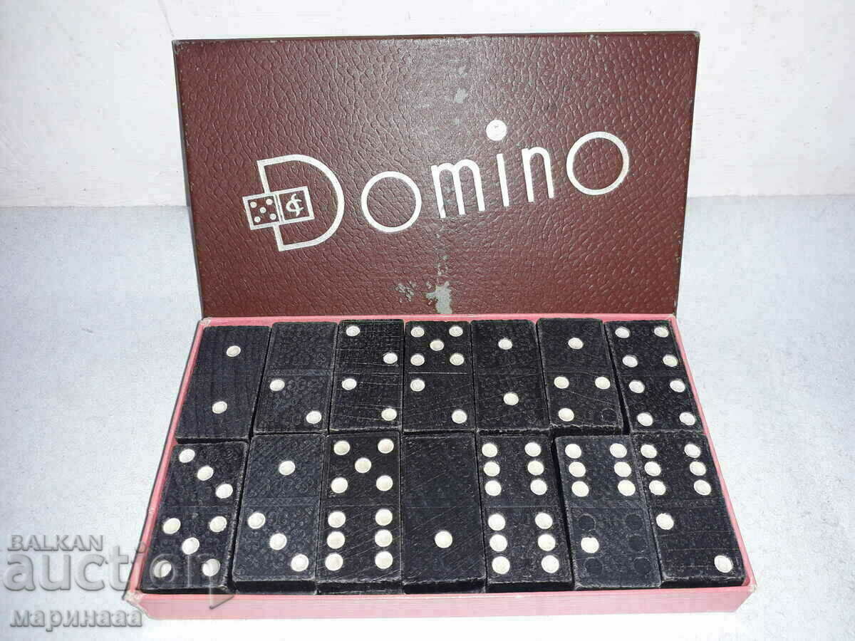 DOMINO VECHI DE LEMN