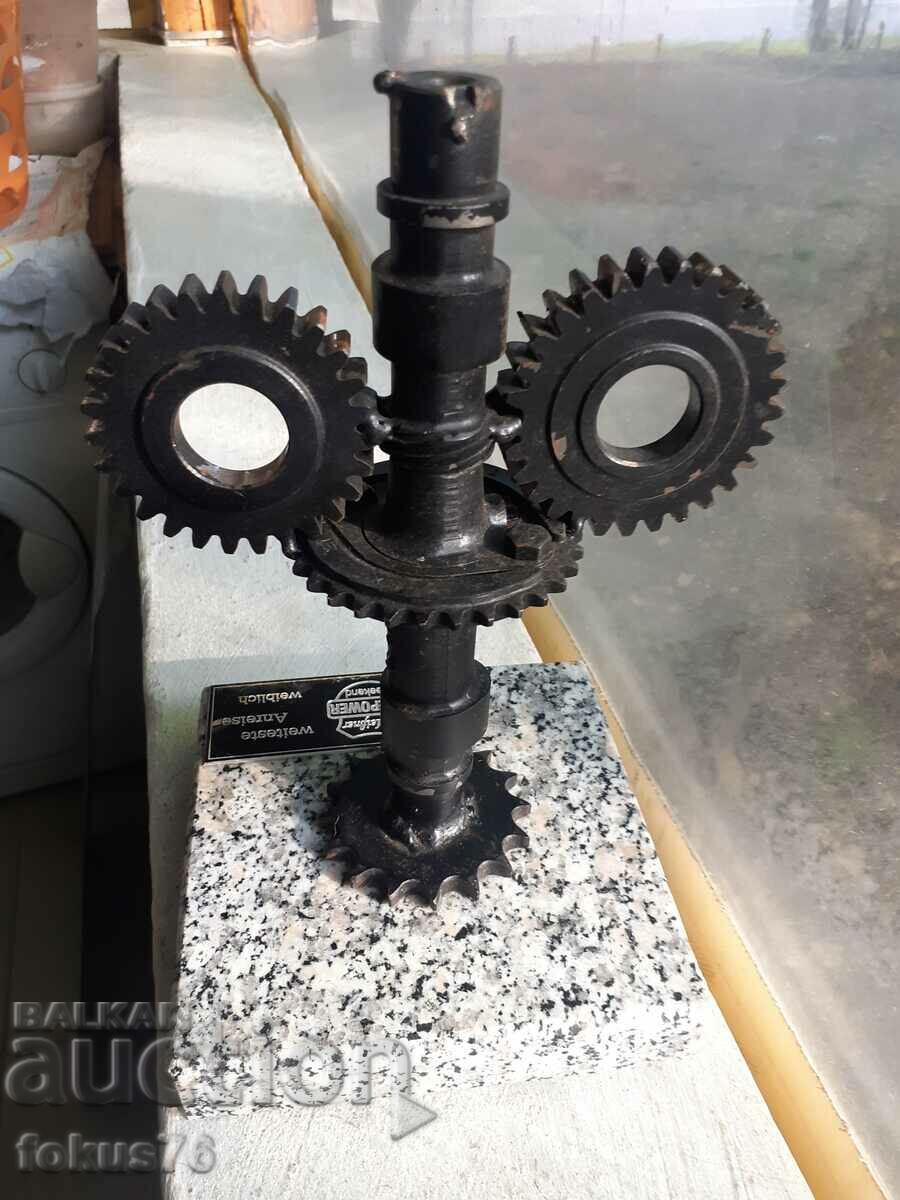 Old model reducers with marble pedestal - 7 Old model reducers with marble pedestal - 7