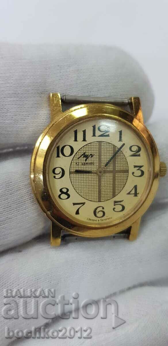 Auction  USSR Russian men's watch Beam - 17 stones