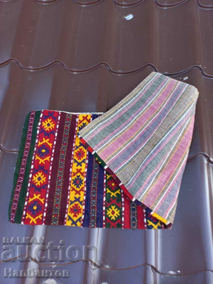 Delivery of OLD EMBROIDERED CASE Delivery of OLD EMBROIDERED CASE