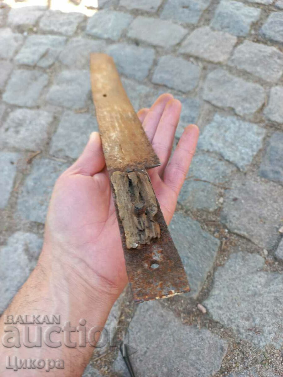 Auction OLD KARACULAK SCAPE KNIFE Auction OLD KARACULAK SCAPE KNIFE