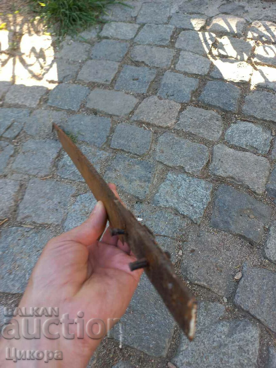 Delivery of OLD KARACULAK SCAPE KNIFE Delivery of OLD KARACULAK SCAPE KNIFE