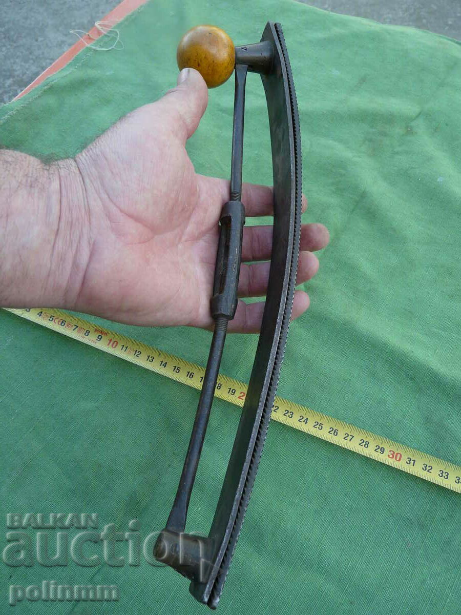 Auction Old Craft Tool - 39 Auction Old Craft Tool - 39