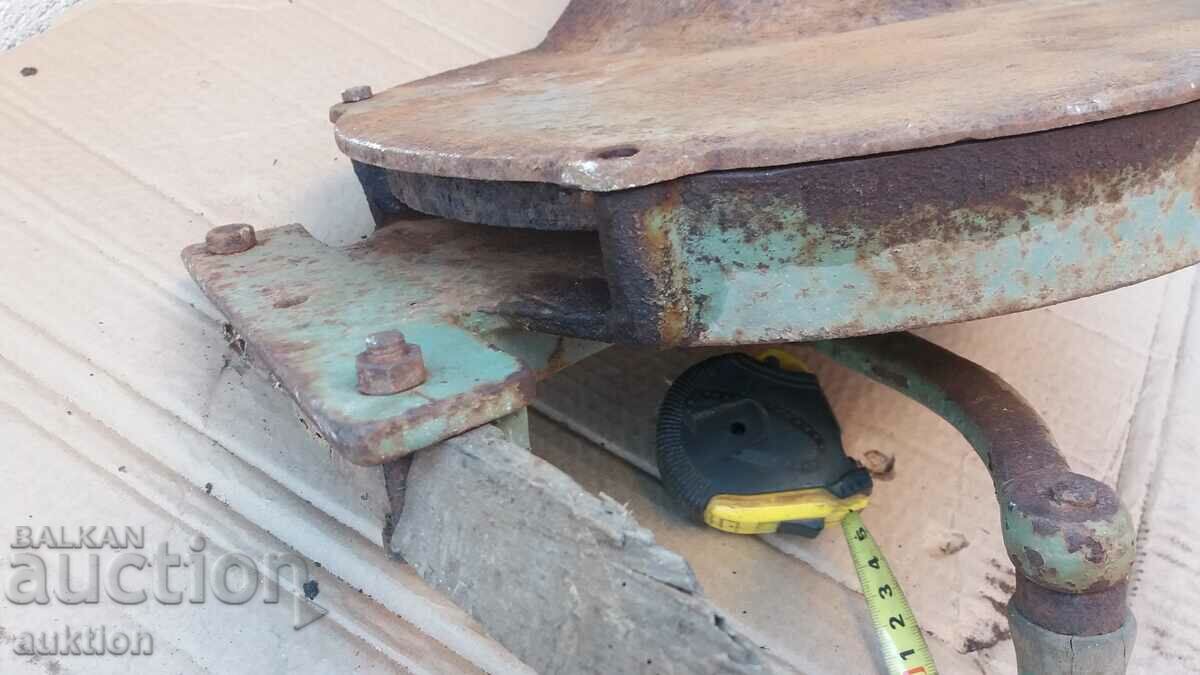 massive grinder for sugar beet - 13 kg. - 7 massive grinder for sugar beet - 13 kg. - 7