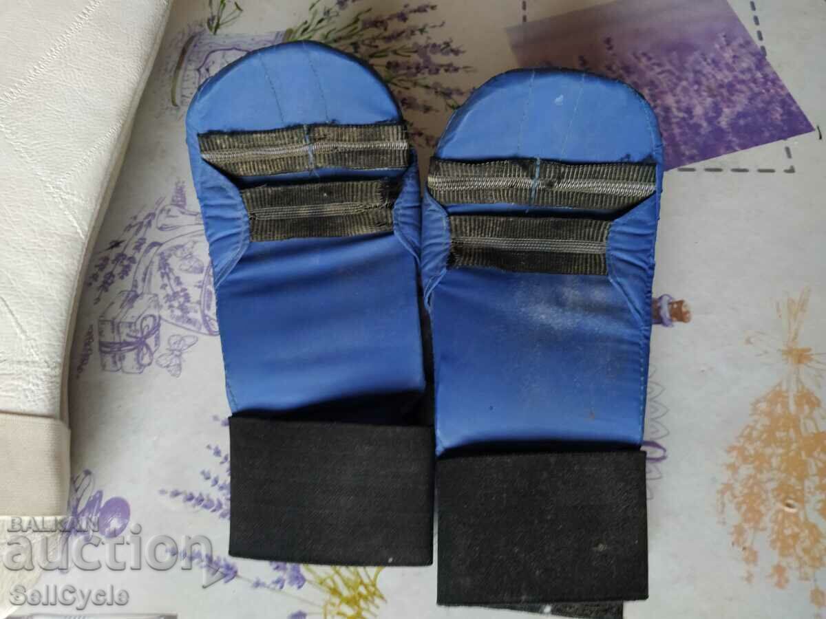 Аукцион ✅Ръкавици + Протектори за крака SHODAN - размер L❗