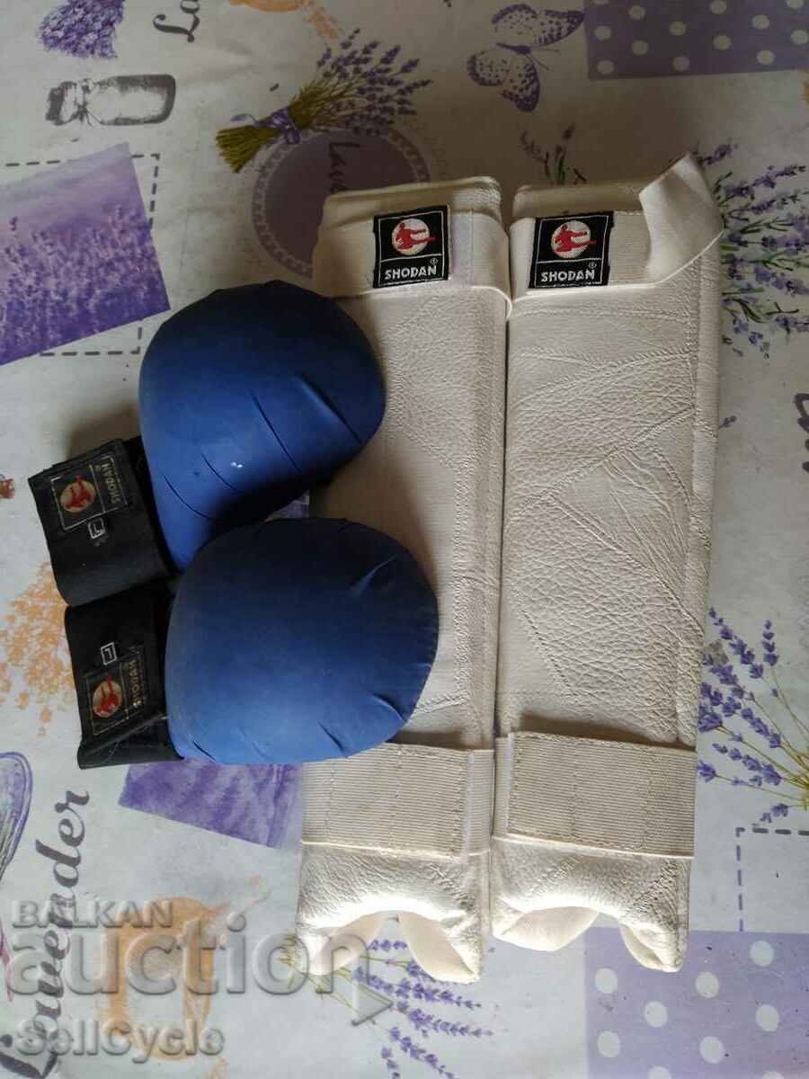 ✅Ръкавици + Протектори за крака SHODAN - размер L❗