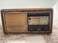 Very old radio Sonora