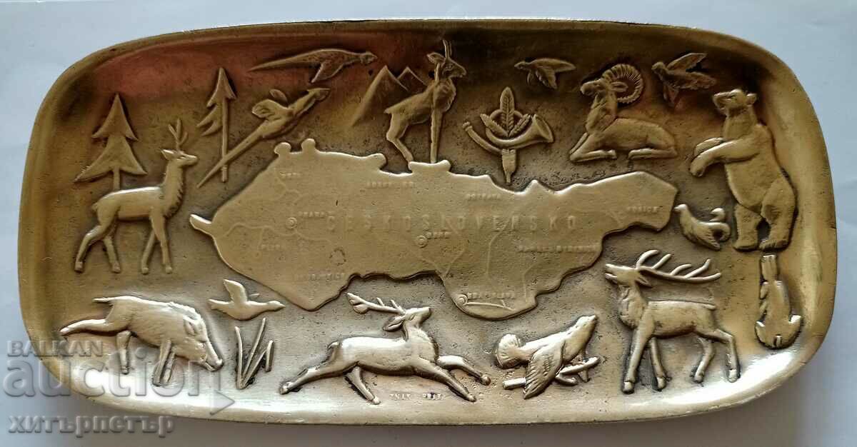 Ashtray brass Czechoslovakia ornaments with price 15.00 BGN | € 7.67 Ashtray brass Czechoslovakia ornaments with price 15.00 BGN | € 7.67