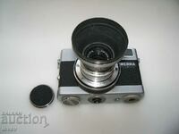 Стар немски фотоапарат Werra 1 с калъф, кутия и книжки