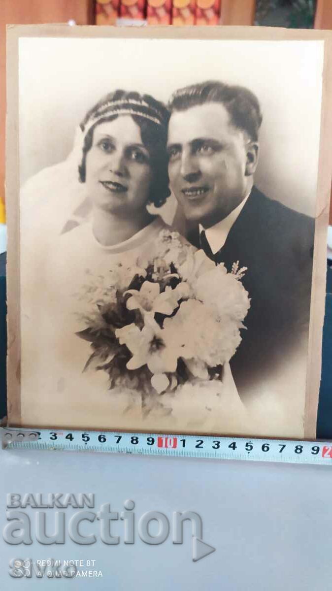Снимка, картон, младоженци преди 1945