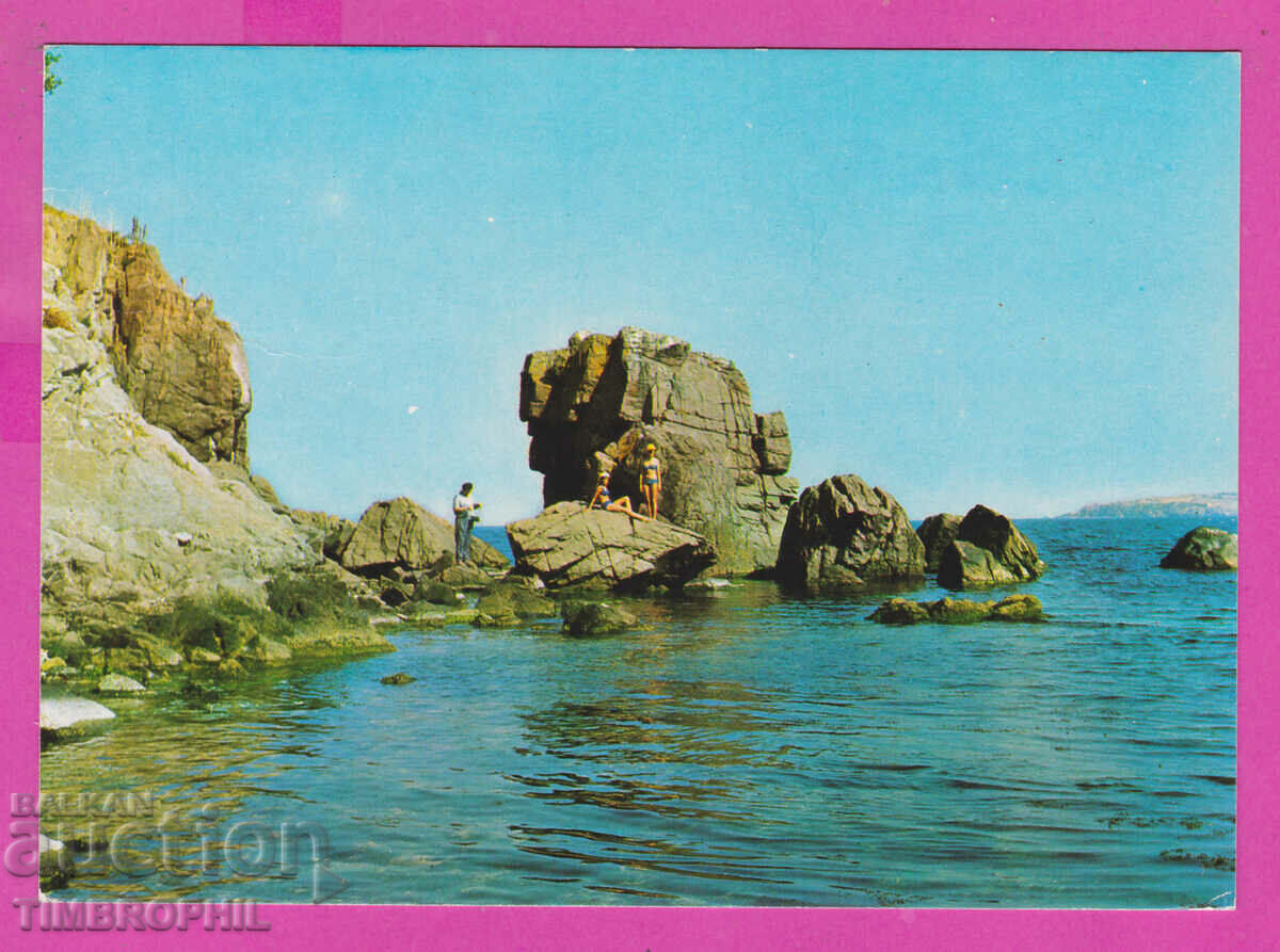 Auction 310990 / Sozopol - The Rocks 1973 Fotoizdat PK Auction 310990 / Sozopol - The Rocks 1973 Fotoizdat PK