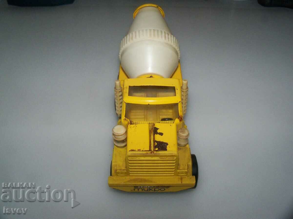 Soc sheet metal concrete mixer truck with price 23.00 BGN | € 11.76 Soc sheet metal concrete mixer truck with price 23.00 BGN | € 11.76