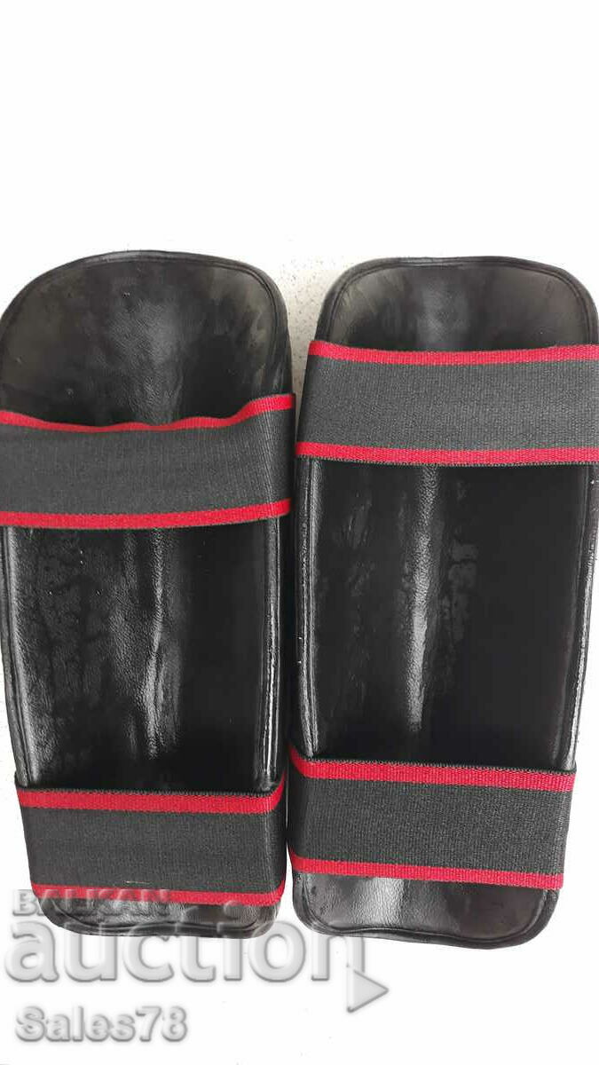 Protectori de arte marțiale cu preț 20.00 BGN | € 10.23