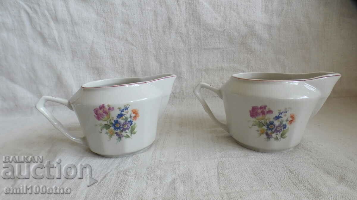Set of small jugs old Bulgarian porcelain Kitka Novi Pazar