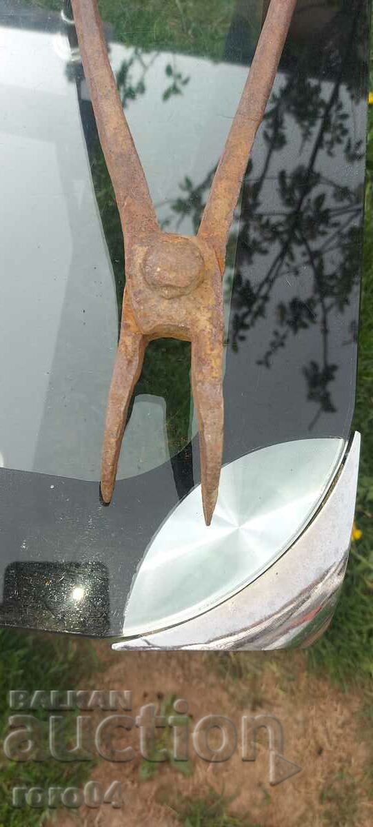 FORGED BLACKSMITH PLIERS - 5 FORGED BLACKSMITH PLIERS - 5