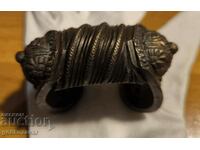 Renaissance wedding bracelet slingshot, LARGE, PERFECT!