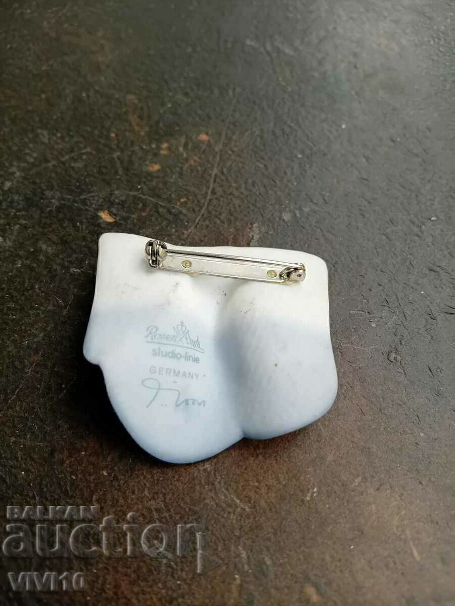Licitație O superbă broșă Rosenthal