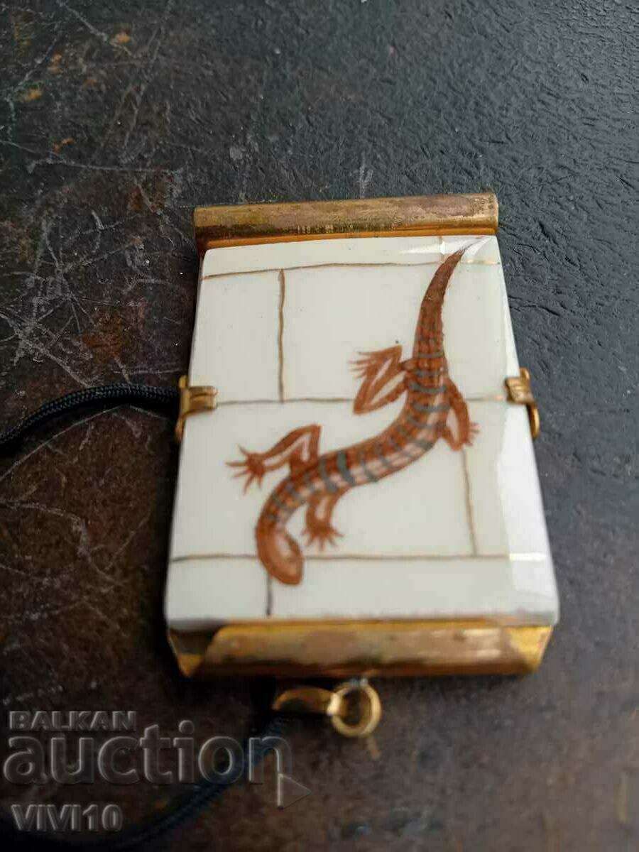 Разкошно колие S.i.s.k.А. с цена 60.00 лв. | € 30.68